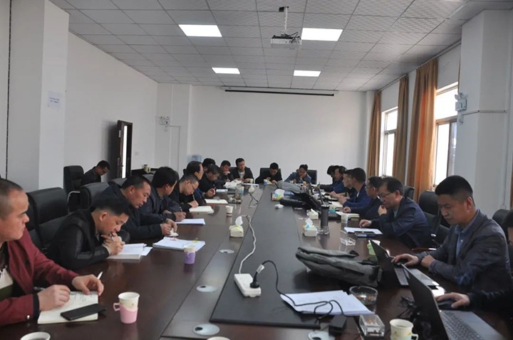 兴发娱乐·(中国游)最新官方网站（煤化）集团煤矿安全巡查第二督导组到陆东煤矿开展安全生产标准化管理体系建设初审验收