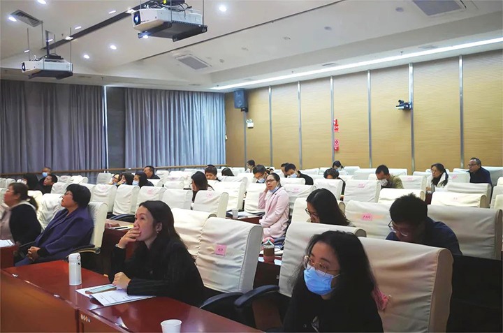 兴发娱乐·(中国游)最新官方网站（煤化）集团开展2022年最新财税政策与税务风险防范专题培训