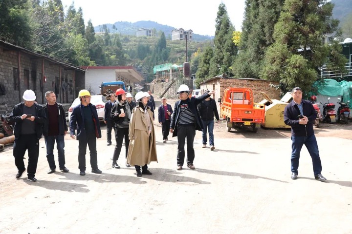 兴发娱乐·(中国游)最新官方网站（煤化）集团党委委员、财务总监莫晓丹到富源团结煤业有限公司调研