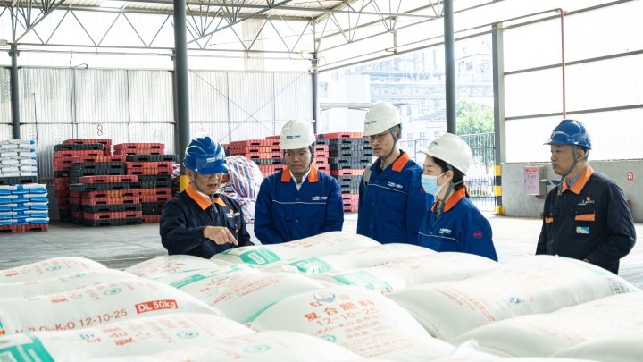 党建引领促发展，产融协同谱新篇——云南解化与云能资本开展党建联建活动